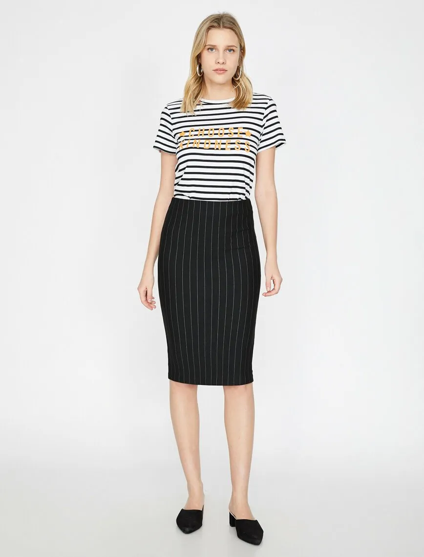 11891 Black Striped Midi Skirt