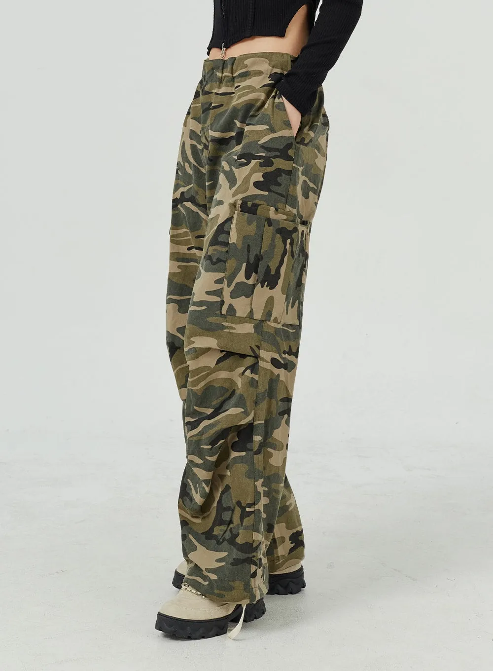 Camo Cargo Wide Leg Pants CM317