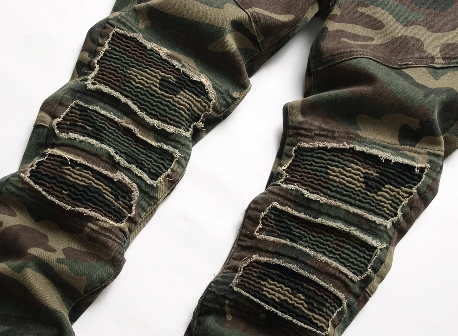 Camouflage Raglan Patch Slim Straight Jeans