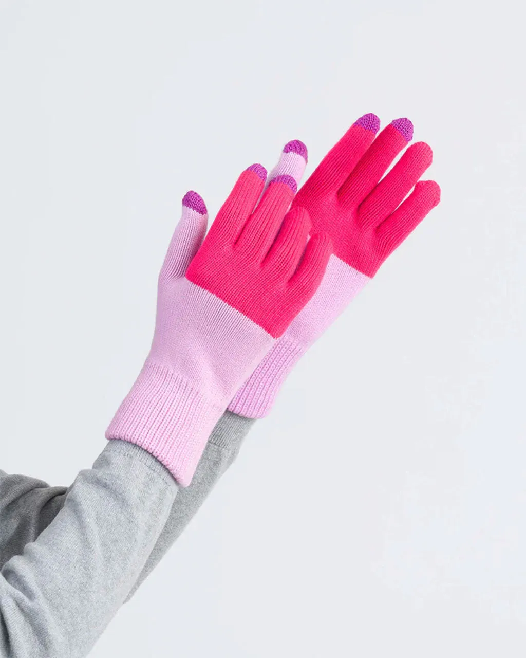 Colorblock Touchscreen Gloves - Fuchsia   Lilac