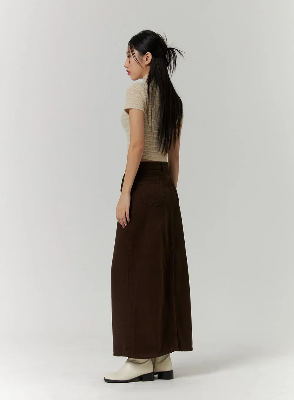 Corduroy Mid-Rise Solid Maxi Skirt CD315