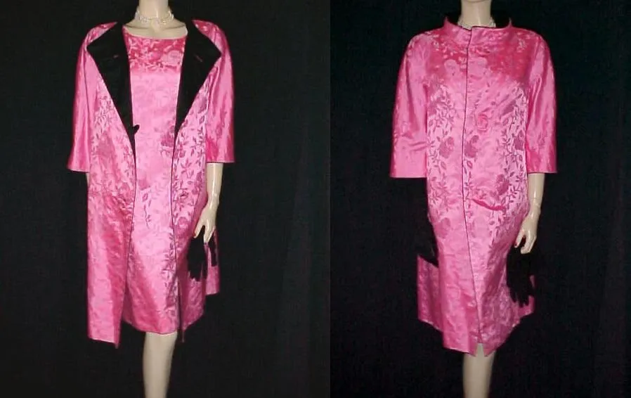 GORGEOUS VINTAGE 1960s- EARLY 1970s HOT PINK ROSE SATIN BROCADE DRESS WITH METAL ZIPPER & REVERSIBLE COAT FOR 2 DIFFERENT LOOKS - MADE IN HONG KONG