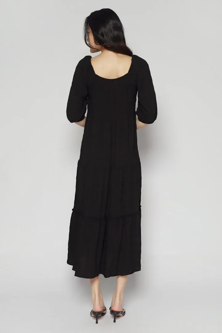 Kerra Textured Dress in Black