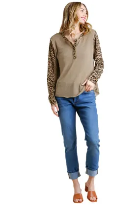 Leopard Trimmed Snap Front Top, Mocha