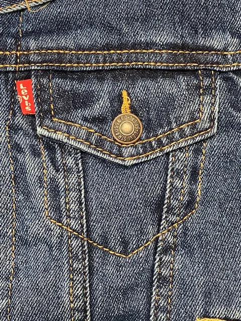 Levi's giubbotto da ragazzo con pelliccia sintetica interna Sherpa Trucker 9EB220-MAG-LW blu medio