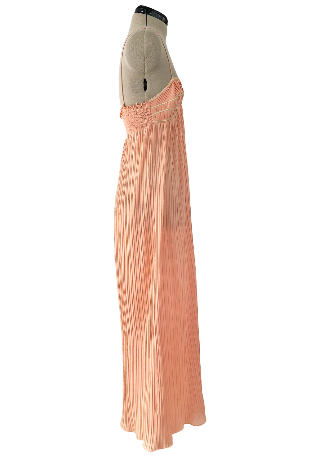 Prettiest 1980s Bill Tice Pale Peach Pleated Dress w Gold Trim Detailed Bodice & Elastic Back