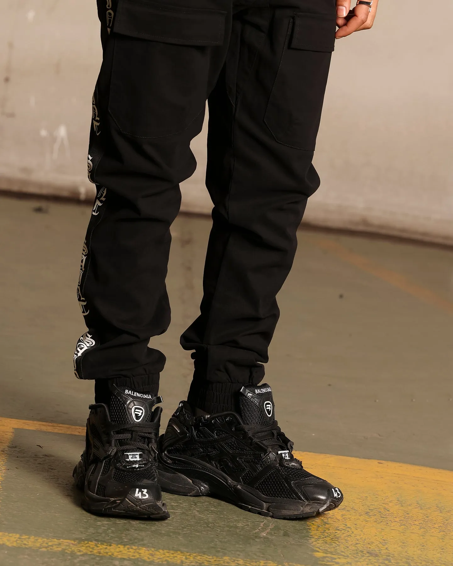 Saint Morta Fallen Jogger Black