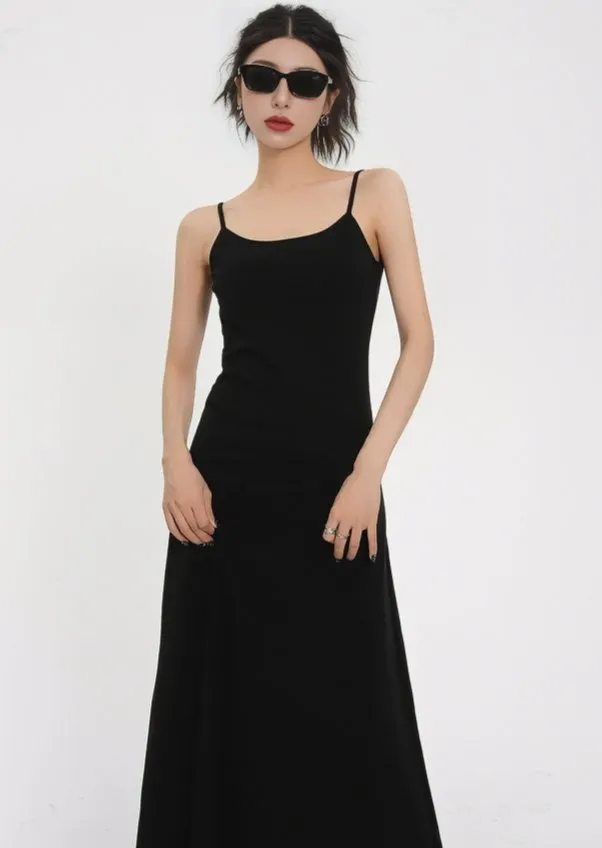 WAIST SLIM BACKLESS SLIP DRESS