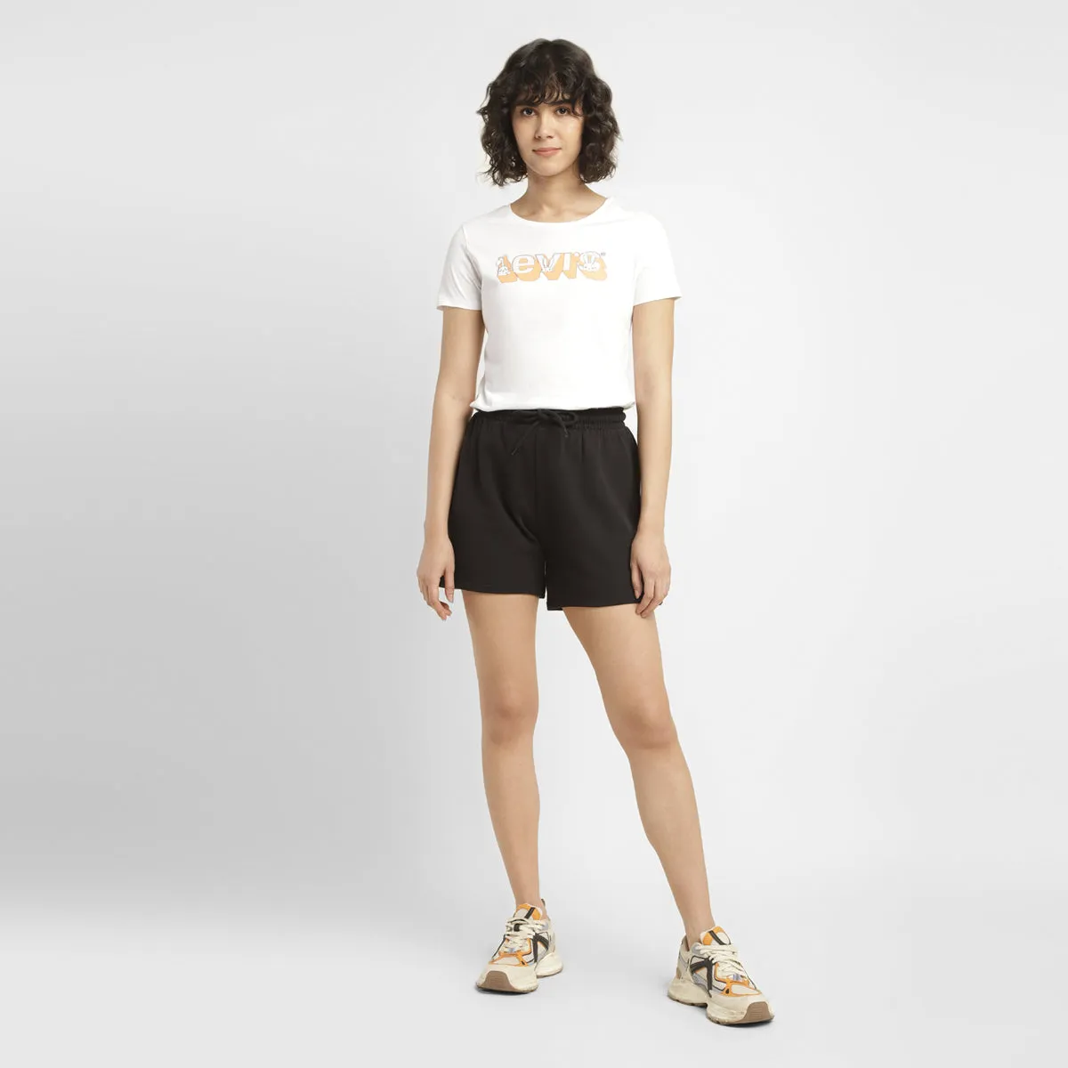 Women's Mid Rise Black Regular Fit Shorts