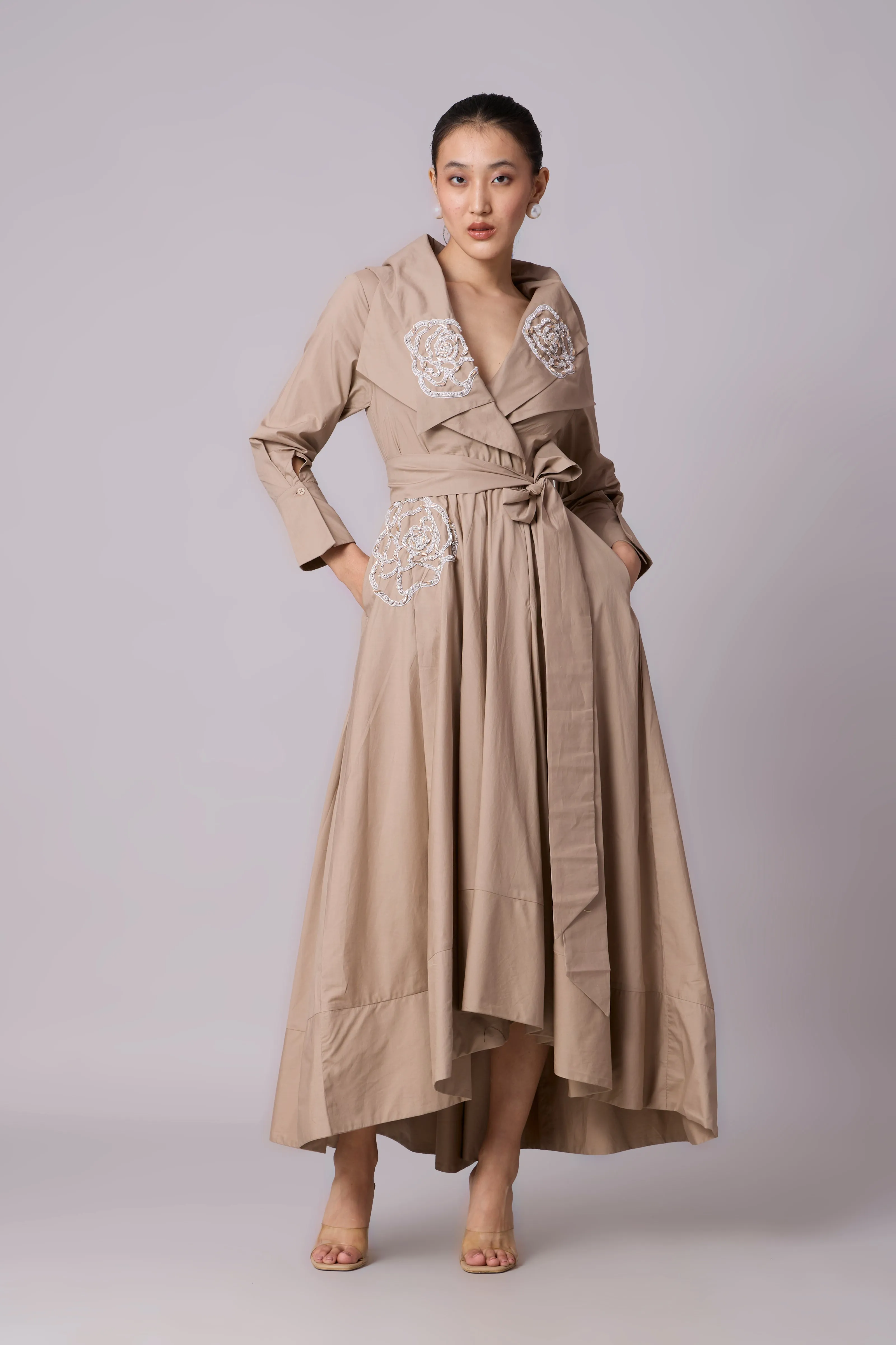 Zora applique Dress - Khaki